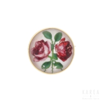 Brosza dekorowana motywem róż w technice intaglio KAREA ID 000474